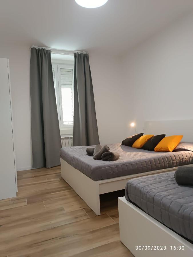 Ferienwohnung Casa Vacanze Mami Triest Exterior foto